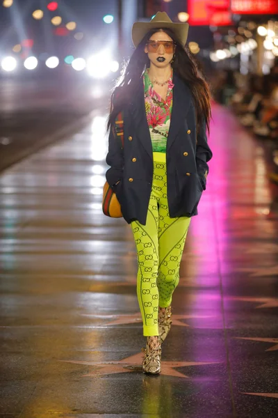 Look 103